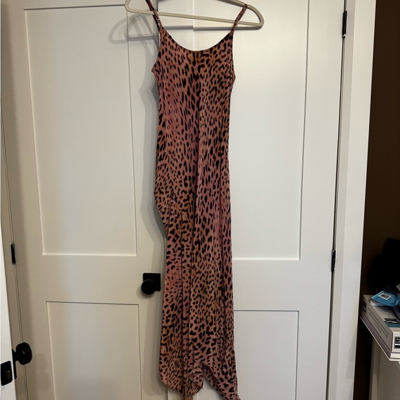100% Silk Pink Leopard Print Midi Dress - Picture 2 of 5